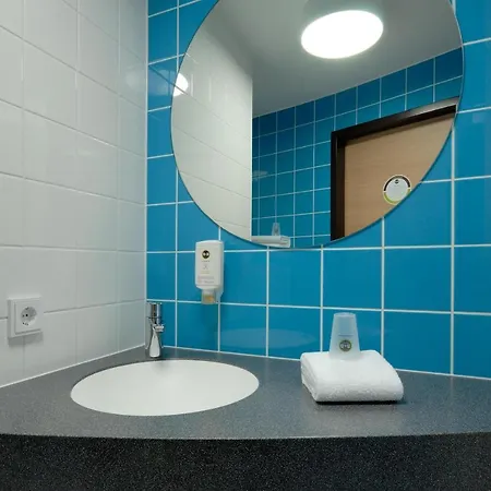 B&B Hotel Boeblingen 3* 뵈브링엔