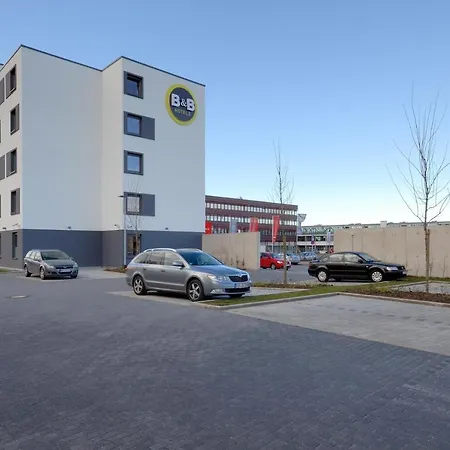 B&B Hotel Boeblingen 호텔 3*