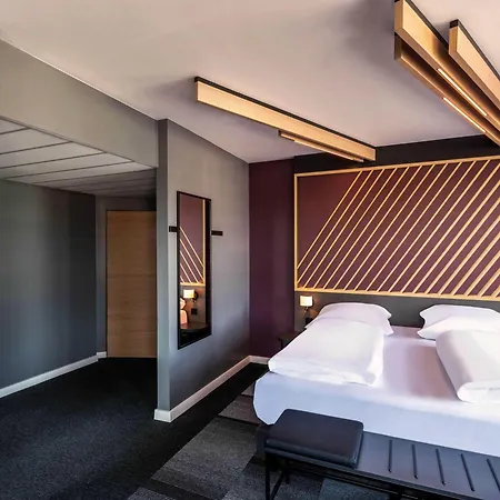 Отель B&B Hotel Boeblingen