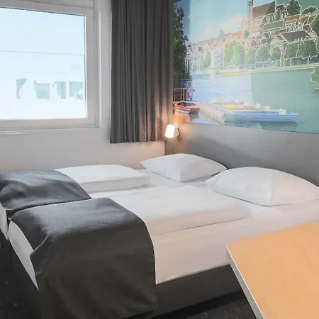 B&B Hotel Boeblingen Μπέμπλινγκεν