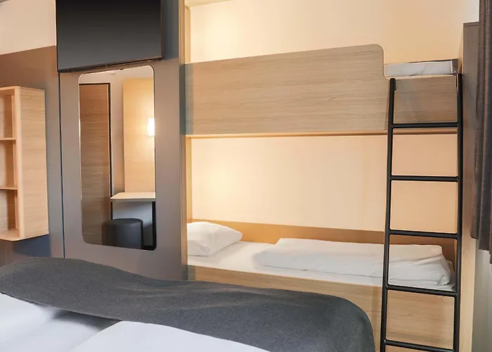 Hotel B&B Hotel Boeblingen 3*