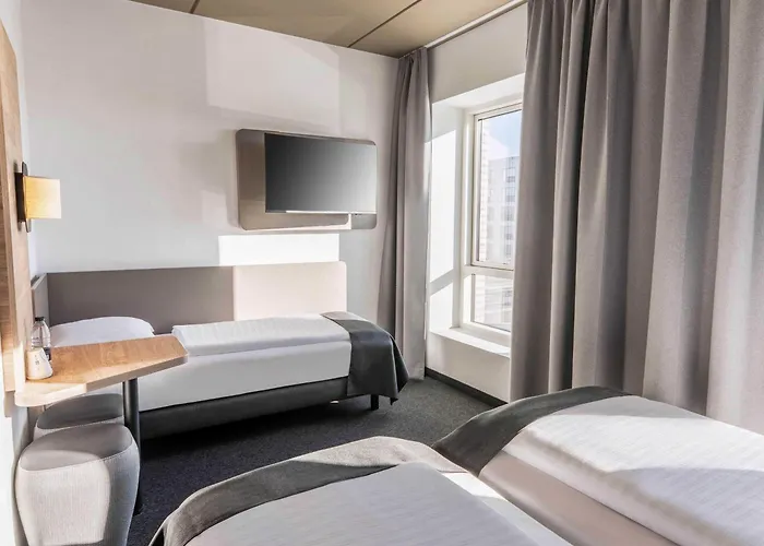 Hotel B&B Hotel Boeblingen 3*